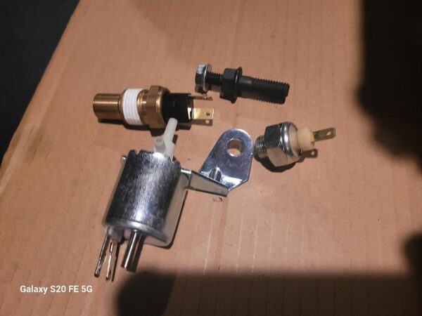 1970 ls6 454. chevelle Tcs smog parts.  Solenoi 1111434