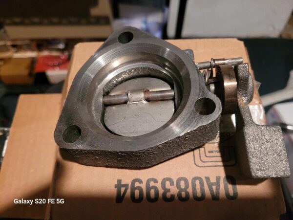 1967 to 1970 z28 nos 2 inch small block camaro heat riser in gm box