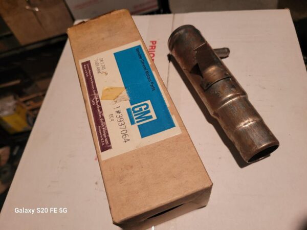 1968 camaro z28 nos oil fill tube 302 MO