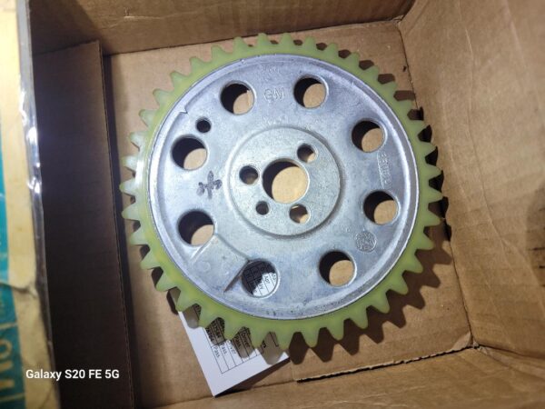 1965 up big block timing chain set. 396 427 454