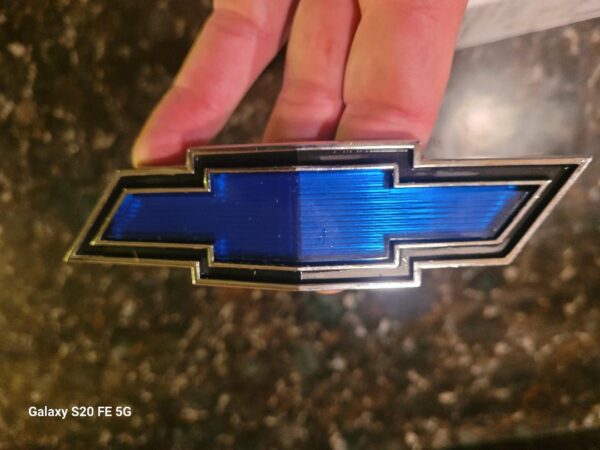 1969 grille emblem chevelle and camaro bowtie copo   427  engine