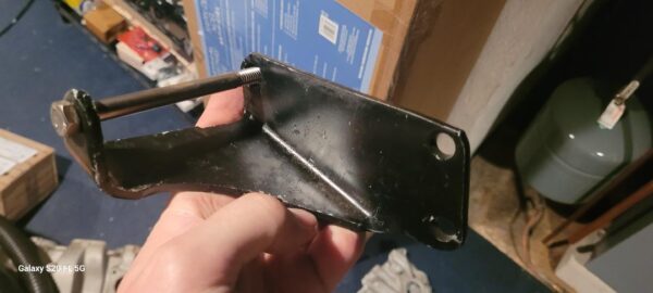 1969 z28 smog bracket with bolt oem real