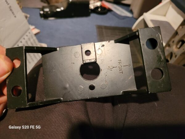 1970 cowl induction bracket for pod on hood