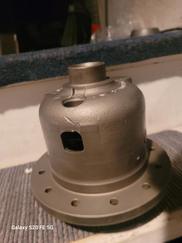 Copo rebuilt heavy duty small window posi unit. 170 cast date june 69