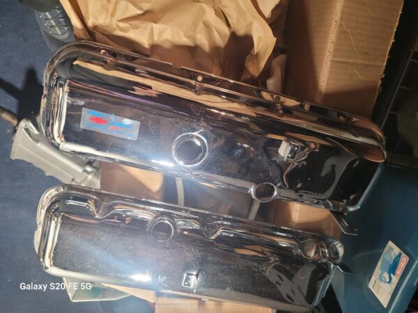 1969 zl1. Valve covers  copo 427.  Outstanding 56 yr old covers.