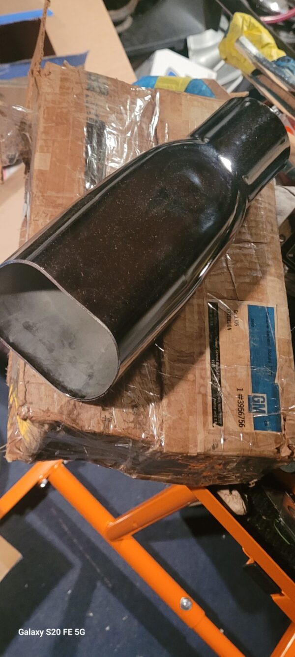 1969 1970 chevelle EARLY  gm exhaust tips nos gm big block 396 427 454  copo ls6 supersports.
