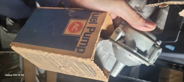 Zl1 427 1969 l88  40170 fuel pump nos june 68 dated in gm box