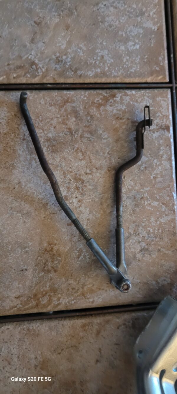 Tripower corvette 427 3x2 original carburetor linkage as shown