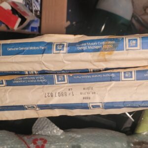 1970 chevelle 454 ls5 ls6 nos outer door fuzzies lh and rh. 626 627