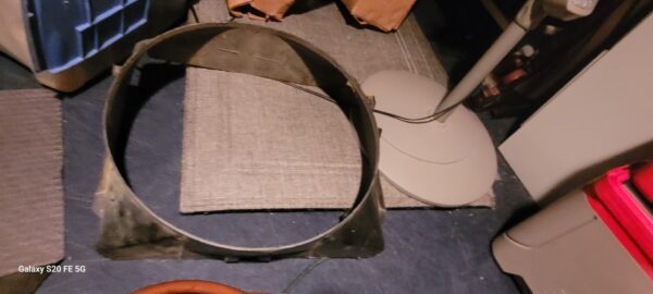 Oem #165 shroud no issues. 1969 camaro z28 302 takeoff w #1 embossed  gmpart numbet.   no cracks nice survivor