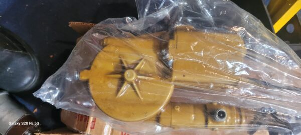 Electric antenna mid year corvette for radio am fm  Full show restored unused 65 66