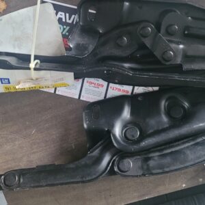 1969 1970 nos hood hinges.  Chevelles.  Gm  pair
