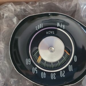 Very nice 1964 65 chevelle and el camino.  Tachometer