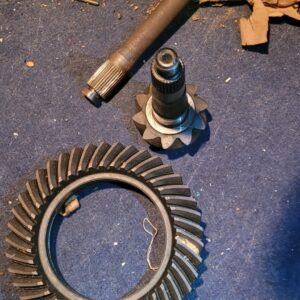 Ls6 ring and pinion.....chwvelle 70 ls6 454 crw housing 410