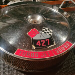 1967 corvette 427 air cleaner w original element, top, decal. 