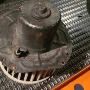 1967 camaro chevelle heater blower motor and cage.  11 66 dated.  Out of my old 396 67 camaro.