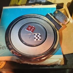 Nos corvette 1966 gas door gm nos in box. Mint oem..