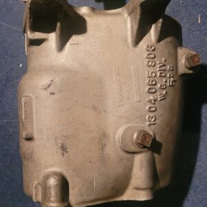 1980 81 t10 4 speed housing and cluster. 81 z28 came out of.