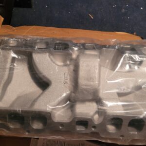 396 427 454 502 aluminum oval port intake in gm box. 