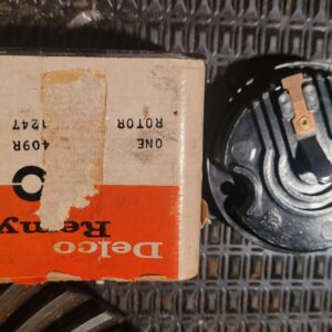 409 rotor all the hi perf 69 70 chevys.   W delco script on top not bottom.  Early. 