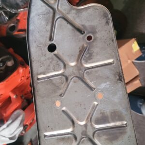 1963 to 1965 corvette hi horsepower windage tray. 340hp to fuel injection 375hp w 6 qt pan. 