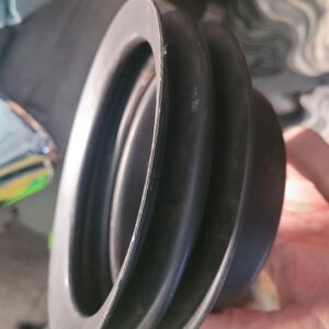 1969 mint deep groove z28 crank pulley.  668ccg real nice one.   No issues. See pics. 