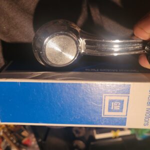 Pair of 2. 1967 camaro chevelle front door panel nos  window cranks ...in gm boxes.