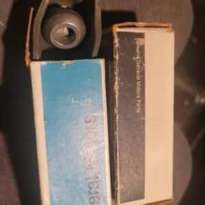 2 rockers nos big block. Hi perf  w ball and nut.   427 396 454   30.00 for the pair...