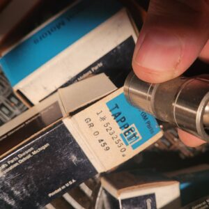 Gm nos set of 16  #550 lifters .   Gm pieces.  You will receive 16 mint new gm stock   