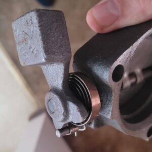 Nos big block 396 427 454 heat riser. 1965 to 1970...w gm part number on weight.