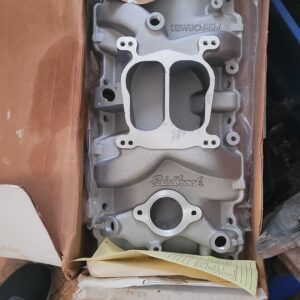 Edelbrock performer. Old box decades ago.  Small block  nos new....aluminum 