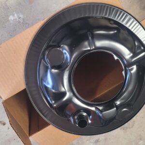 Nos 66 67 427 corvette 390 and  425  hp air cleaner in box base and lid. 