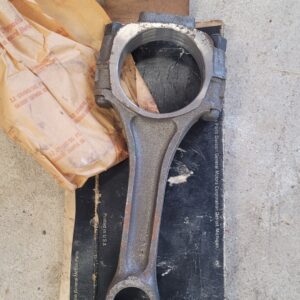  Nos gm 396 427 454 big block heavy duty 1965 1966 rod..in gm box