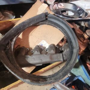 Cowl flange and seal gm original ls6 takeoff.  Seal is nice aside from a small piece missing...its the taped original assembly line ...gm parts. 