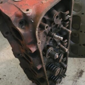 781 oval port head.   Pairs also available.   Best flowing big block gm head out there ..