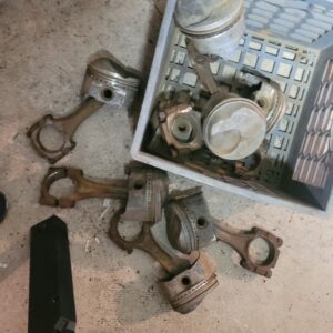 Rods tinned dipped 7/16 boron bolts  Pair of heavy duty zl1 pistons #886 special hi performance. Gm aluminum block. 