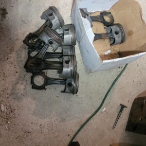 Corvette rare !!!  454 1971 ls6 pistons and dot rods ..set of 8 w gm part numbers stamped in 188 cars made.  Scarce ! 