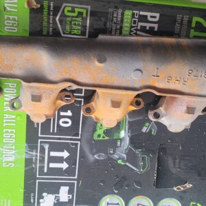 Exhaust manifold 178. Like nos. D229 april 396 427.