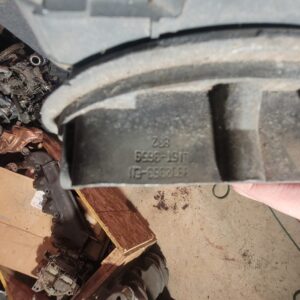 832 dated 3659 end tri power holley carburetor 3x2....w pod. 