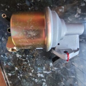 40768 nos fuel pump....2 square blocks on base as original. Long pump..i bought this as a rebuild but there is no bolt marks so im saying its unused