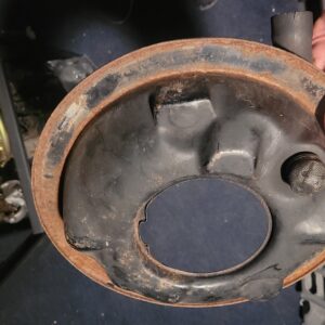 Ac lid 1969 z28 takeoff...as shown. Fits other open element cars non cowl induction.