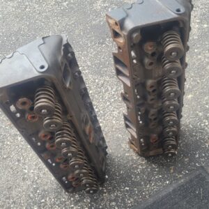 186 heads.camaro z28 302 Fuelie double hump  As shown factory 202 160 valves complete