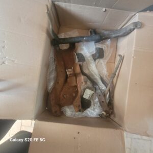 Complete as shown original 4 sp changeover from a 67 68 camaro z28 396 427  4 sp pedals and all parts all gm pieces.