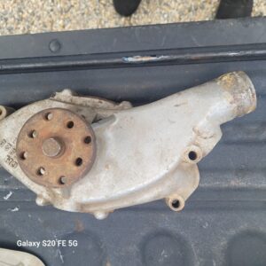 Aluminum copo zl1 427 gm water pump. W gm #  spins good big block zl1 l88 