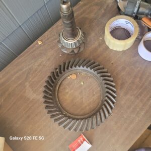 373 ring and pinion. 10/ 11 68.  Oct nov 68 dated for a 69 camaro nova chevelle 373 12 bolt