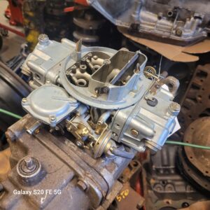 Nos 3247 holley  427 425 hp 66 corvette.  Never used .corvette