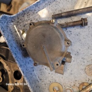 Tri power holley 3x2 end pod carburetor  assembly 2 piece back has a split as shown.