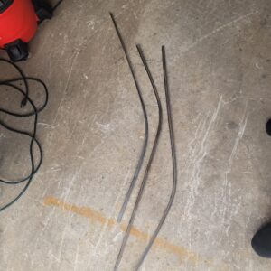 3 scalp camaro 1967 8 9 moldings.  2 of one side one of the other.