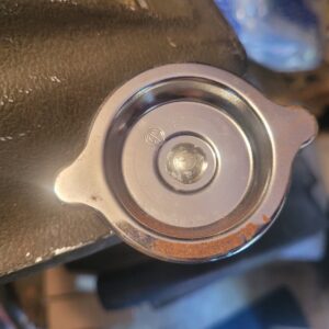 Cap w logo s rivet 69 70 big block nos with oxidation as shown can be cleaned...396 427 454 ls6 l78 l88 l89