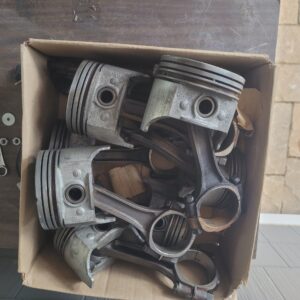 A set of 8 o rods. W flat top 4 eye brows....327 applications l79 maybe even 340hp etc. 310p.   Complete set of 8. 255.00....o rods can be used in other hi perf aplications